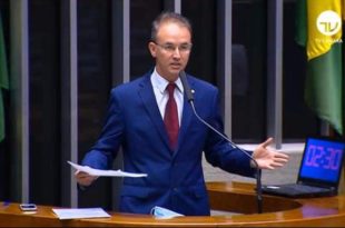 Leo de Brito apresenta denúncia contra presidente da Petrobras por práticas abusivas no aumento de combustíveis e vai ao TCU para tratar da privatização da Eletrobrás