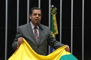 Médico do vice-governador afirma que quadro clínico é estável e Rocha respira sem ajuda de aparelhos