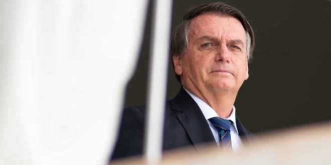 Bolsonaro desiste de ir à cúpula de países da América do Sul; Mourão é escalado
