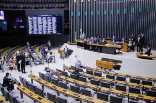 Congresso volta do recesso em 1º de fevereiro com 30 medidas provisórias para analisar