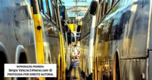 Corregedoria vai recolher imagens para investigar PMs beijoqueiros