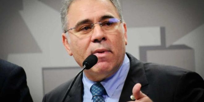 Ministério da Saúde reduz afastamento do trabalho por Covid-19 de 15 para 10 dias