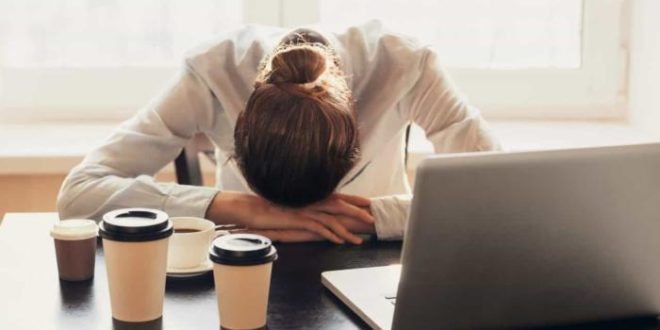 O sintoma chave de Ômicron que afeta mais as mulheres do que os homens