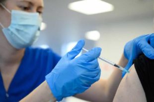 OMS/Covid: não há evidência de que 4ª dose de vacina será necessária para todos