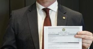 Lei de Pedro Longo que beneficia usuários de planos de saúde é sancionada por Gladson