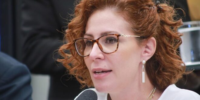 Projeto garante vantagem à candidata com câncer em caso de empate em concurso público