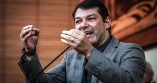 Roberto Duarte quer convocação de sessão extraordinária para debater a crise política instalada no governo a partir da Operação Ptolomeu