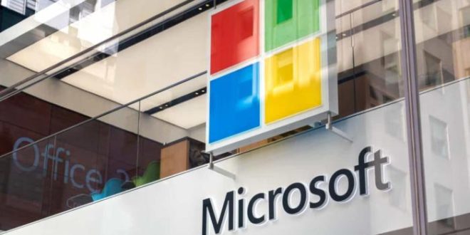 Trabalhador da linha de frente precisou se adaptar sozinho ao mundo digital, diz Microsoft