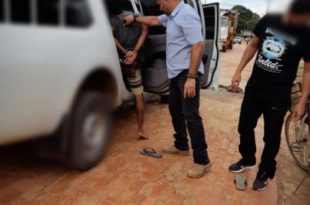 Suspeitos de assaltarem idosa de 78 anos em comércio de Xapuri são presos em flagrante