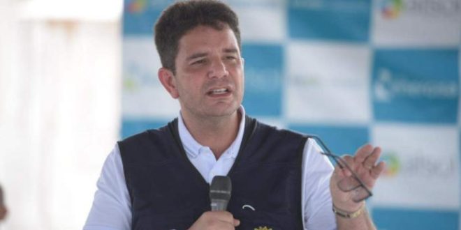 ‘Todas suas movimentações financeiras são lícitas e seu patrimônio tem origem conhecida’, diz defesa do governador Gladson Cameli