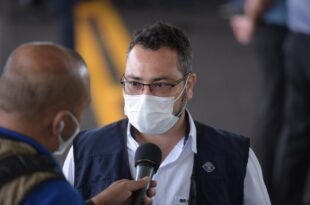 Criminosos sequestram sete servidores e levam três caminhonetes do Deracre, em Rio Branco