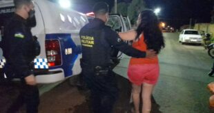 ‘Ela me matou junto’, desabafa mãe de homem morto a facadas pela esposa