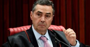 Barroso se declara suspeito para julgar processo trabalhista contra Petrobras