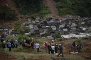 Bombeiros concluem busca por 93 desaparecidos nas enchentes de Petrópolis