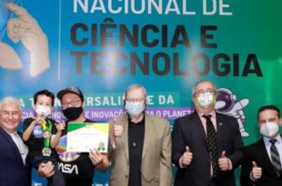 Brasileiro de 5 anos é o "caçador de asteroides" mais jovem do mundo