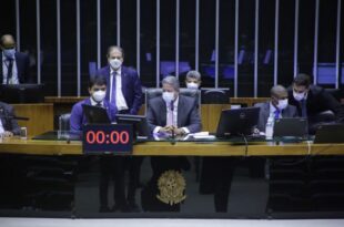 Câmara aprova projeto que altera regras de registro de agrotóxicos