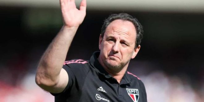 Desesperado por vitória, Ceni escala São Paulo 'equilibrado' contra Santo André