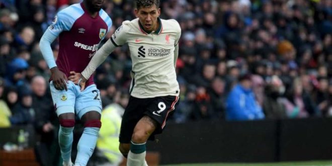 Fabinho e Alisson garantem vitória do Liverpool em jogo sofrido contra lanterna