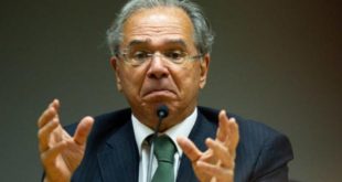 Guedes rejeita cortar imposto da gasolina, mas concorda em reduzir do diesel
