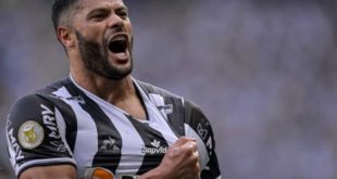 Hulk dita regra no Atlético-MG e motiva elenco para final contra o Flamengo