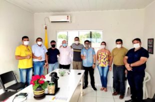 Dialogando para construção política, direção do PSB ouve o jovem advogado Gabriel Santos