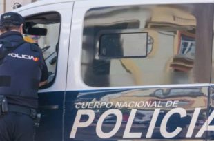 Jovem de 15 anos mata família após ter ficado de castigo por notas baixas