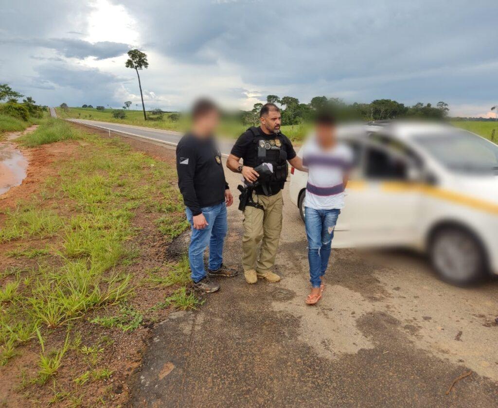 Jovem de 18 anos é preso em flagrante por tráfico de drogas na BR-317