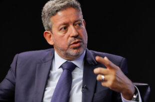 Lira consegue afastar juiz de AL por alegado interesse excessivo em julgá-lo