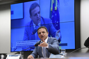 Márcio Bittar foi o único parlamentar do Acre que votou contra o tratamento domiciliar para o câncer
