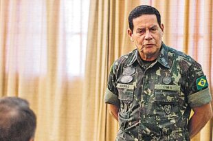 Mourão diz considerar filiação a PP ou Republicanos para concorrer ao Senado