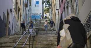 Número de brasileiros em Portugal cresce 13% e bate recorde, com quase 210 mil