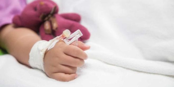 Ômicron causa aumento de atendimentos por laringite infantil em hospital nos EUA