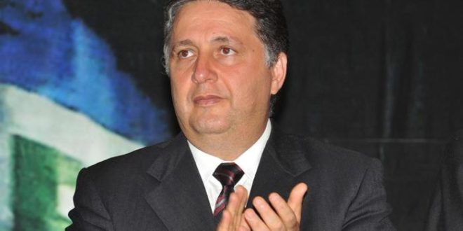 Policial militar se torna réu por tortura ao ex-governador Garotinho