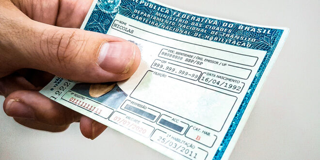 Projeto determina que CNH vencida será válida para identificação oficial