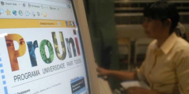 Prouni abre inscrições do primeiro semestre de 2022
