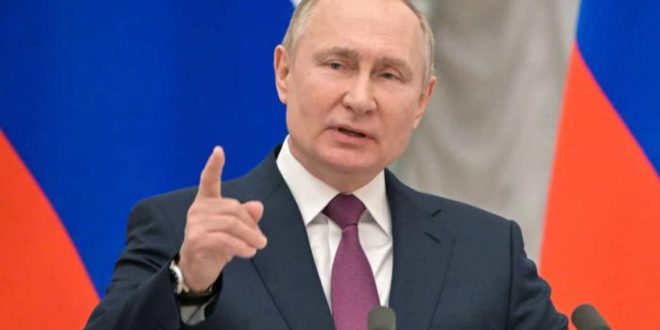 Rússia agora diz que vai esperar para mandar tropas para áreas rebeldes da Ucrânia