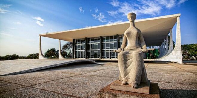 Supremo e TSE retomam sessões após recesso