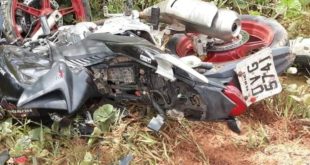 Grave acidente entre caminhonete e moticicleta deixa uma vítima fatal em Acrelândia