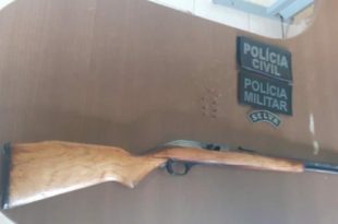 Em Santa Rosa do Purus, jovem de 18 anos é preso em flagrante com um rifle