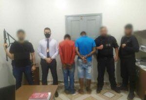 Após assaltar casa e render família de policial civil, trio é preso no interior do Acre