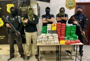 Jovem de 21 anos é preso com mais de 100kg de pasta à base de cocaína, na BR-364