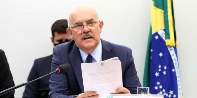 Após queda de ministro, MEC demite Luciano Musse, auxiliar indicado por pastores