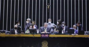 Câmara realiza sessão nesta quinta-feira para analisar propostas