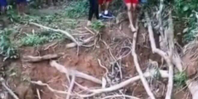 Corpo vítima de afogamento é resgatado por bombeiros no igarapé Liberdade