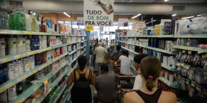 Datafolha: situação econômica piora para mais pobres e melhora para mais ricos