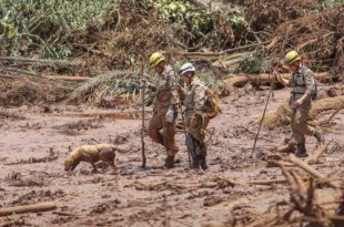 Deputados constatam, presencialmente, o atraso na reparação de danos do crime socioambiental de Mariana