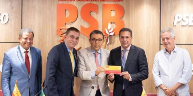 Ex-técnico da seleção, Vanderlei Luxemburgo se filia ao PSB e quer se candidatar ao Senado