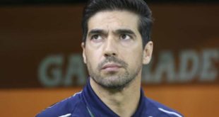 Final do Paulista aproxima Abel Ferreira de recordes no Palmeiras
