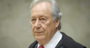 Lewandowski arquiva pedido para investigar Bolsonaro por falta de máscara