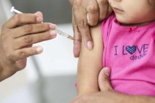 Ministério da Saúde exclui crianças com 5 anos da vacinação contra gripe